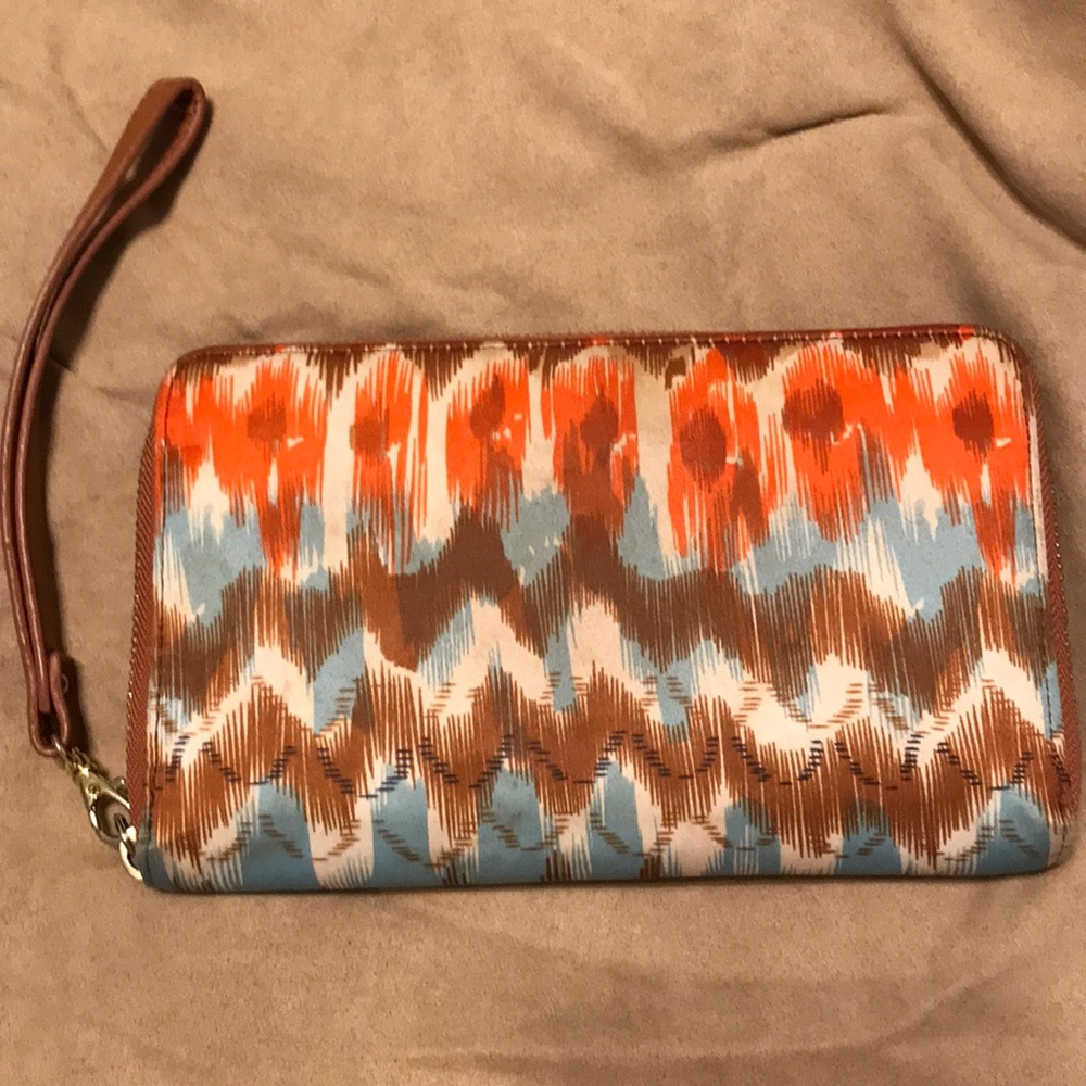 Big Buddha wristlet/clutch